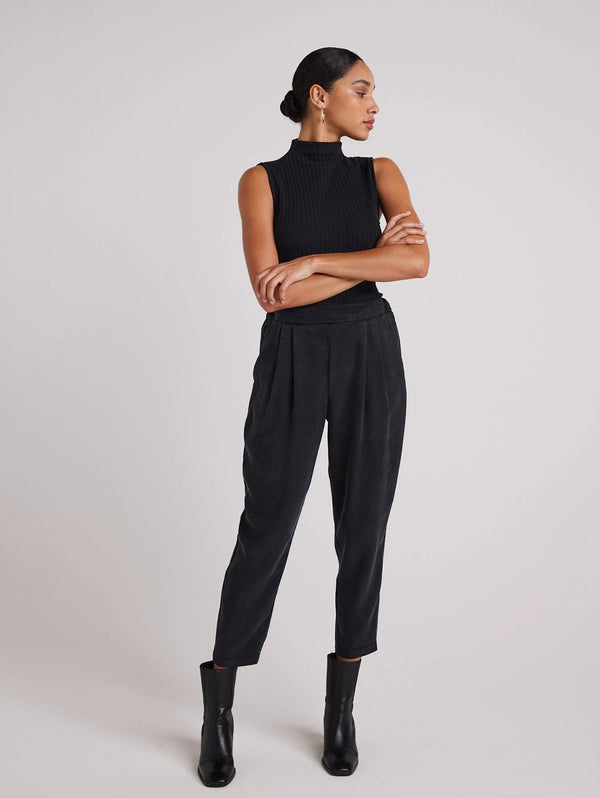 Nico Clean Waist Slouchy Trouser - Black-Bella Dahl-Over the Rainbow